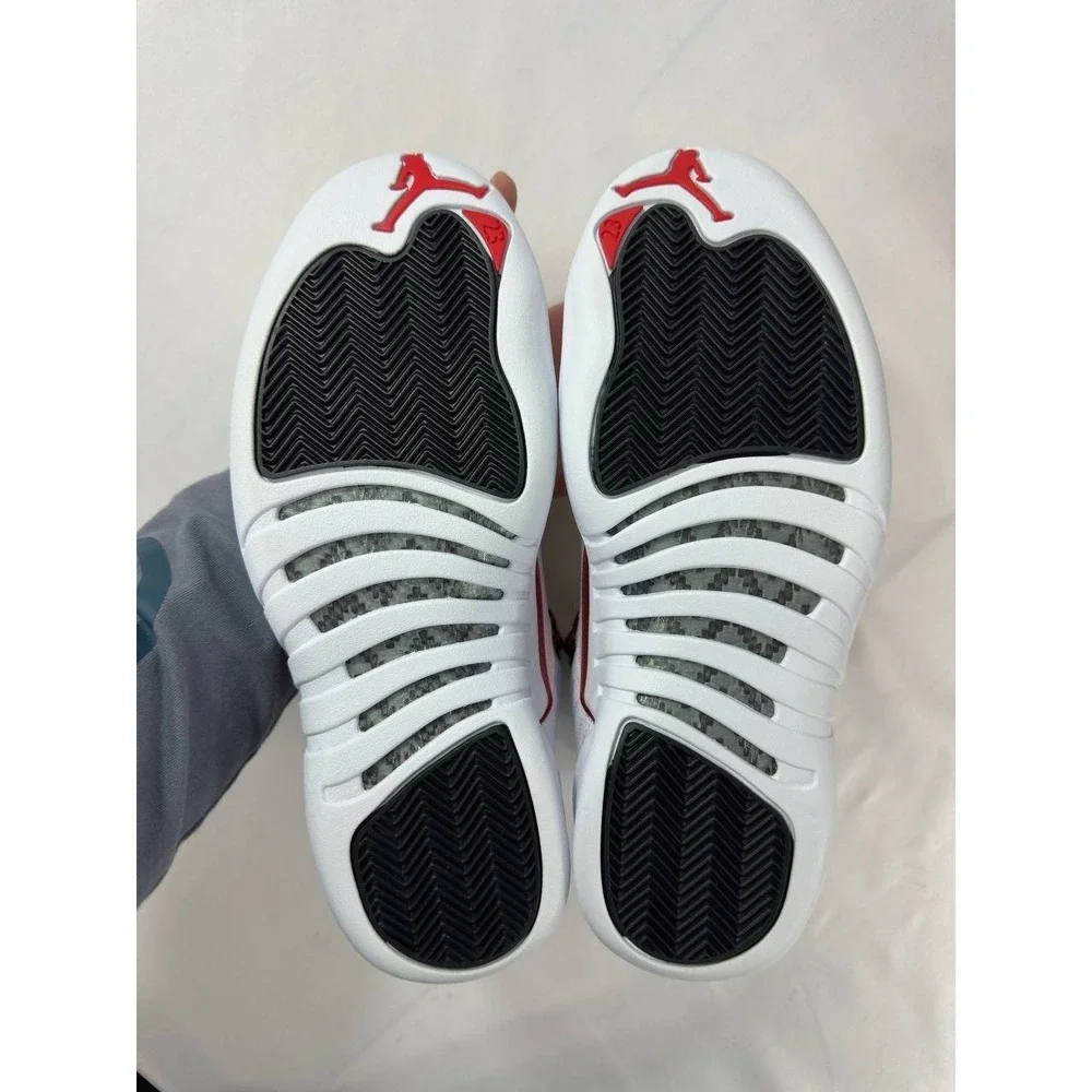 Nike Air Jordan 12 Retro 'Twist' CT8013-106 Men's Size 8.5 Worn Once